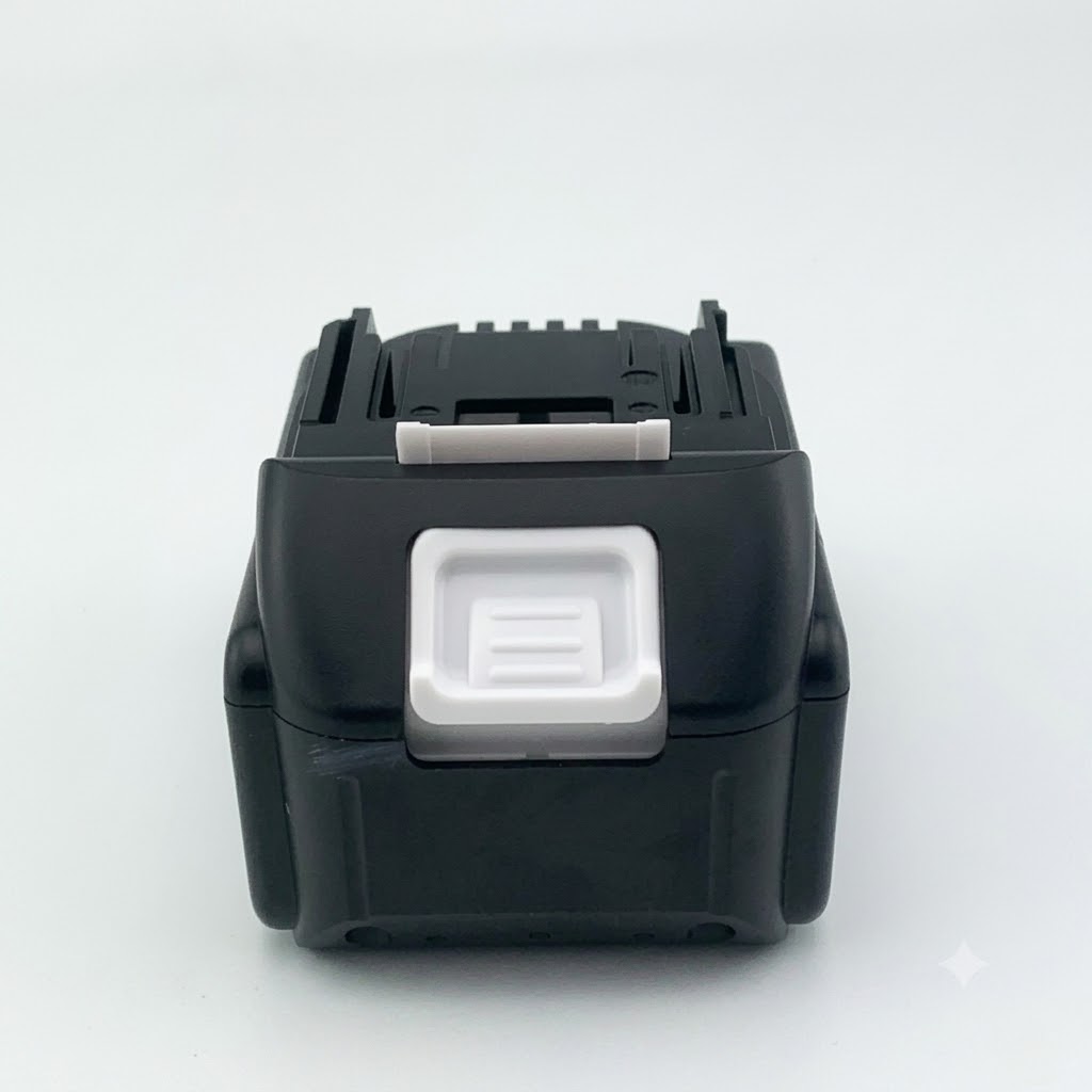 Pin Makita 18V 5Ah mặt trước